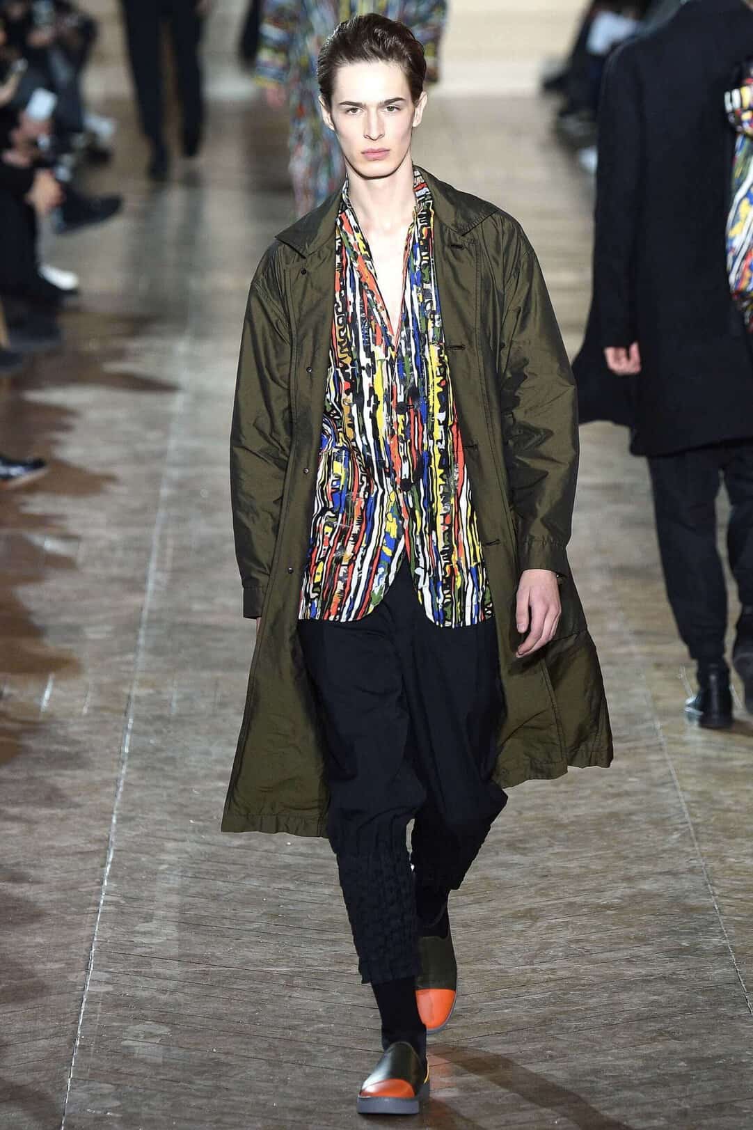 Issey Miyake Men: Menswear AW17 - 10 Magazine